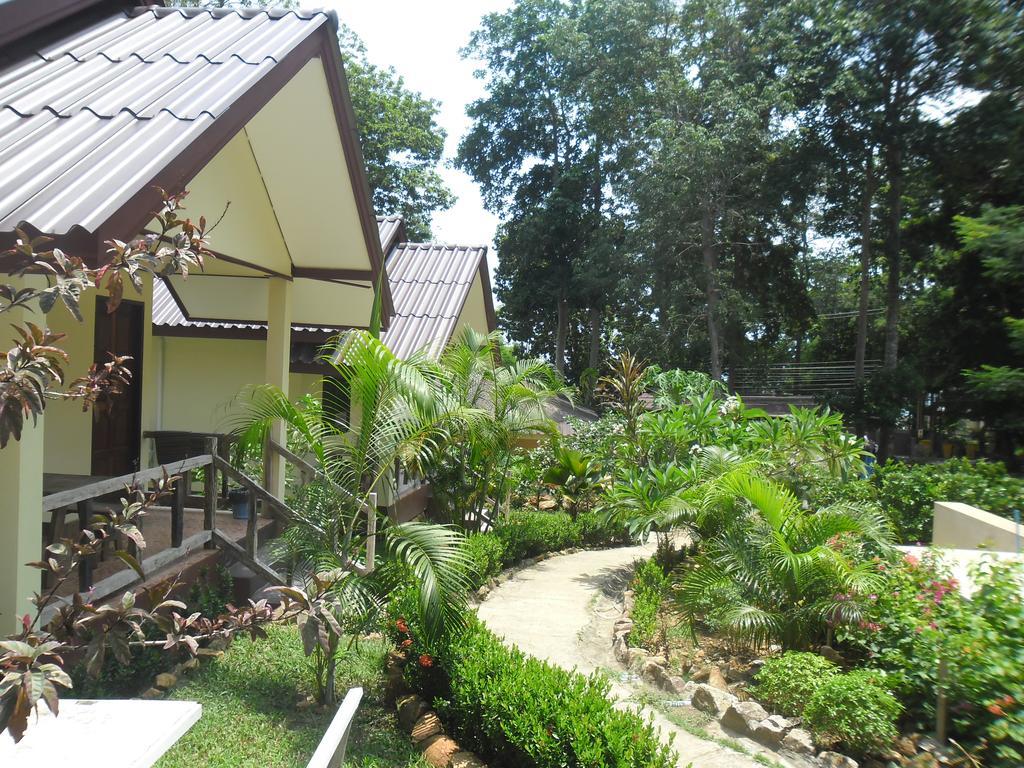 Baansanook Resort & Swimming Pool Koh Chang Buitenkant foto