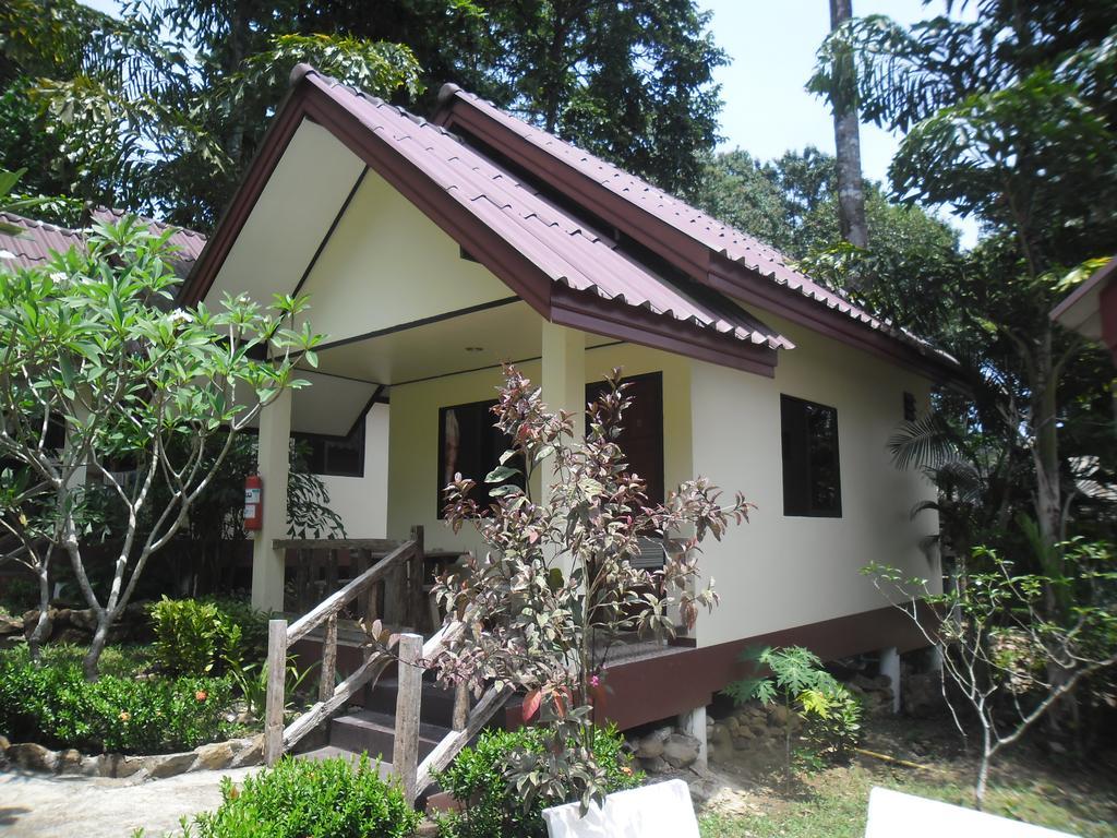Baansanook Resort & Swimming Pool Koh Chang Buitenkant foto