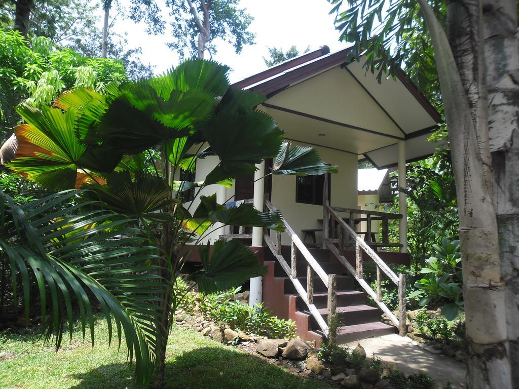 Baansanook Resort & Swimming Pool Koh Chang Buitenkant foto